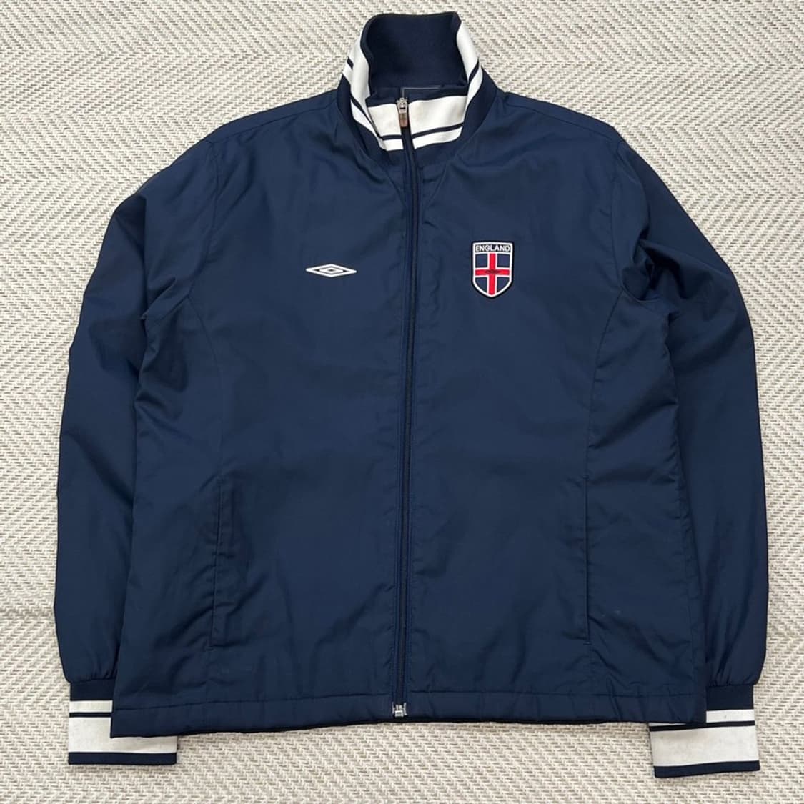 엄브로 잉글랜드 바람막이 r2709 상품이미지2