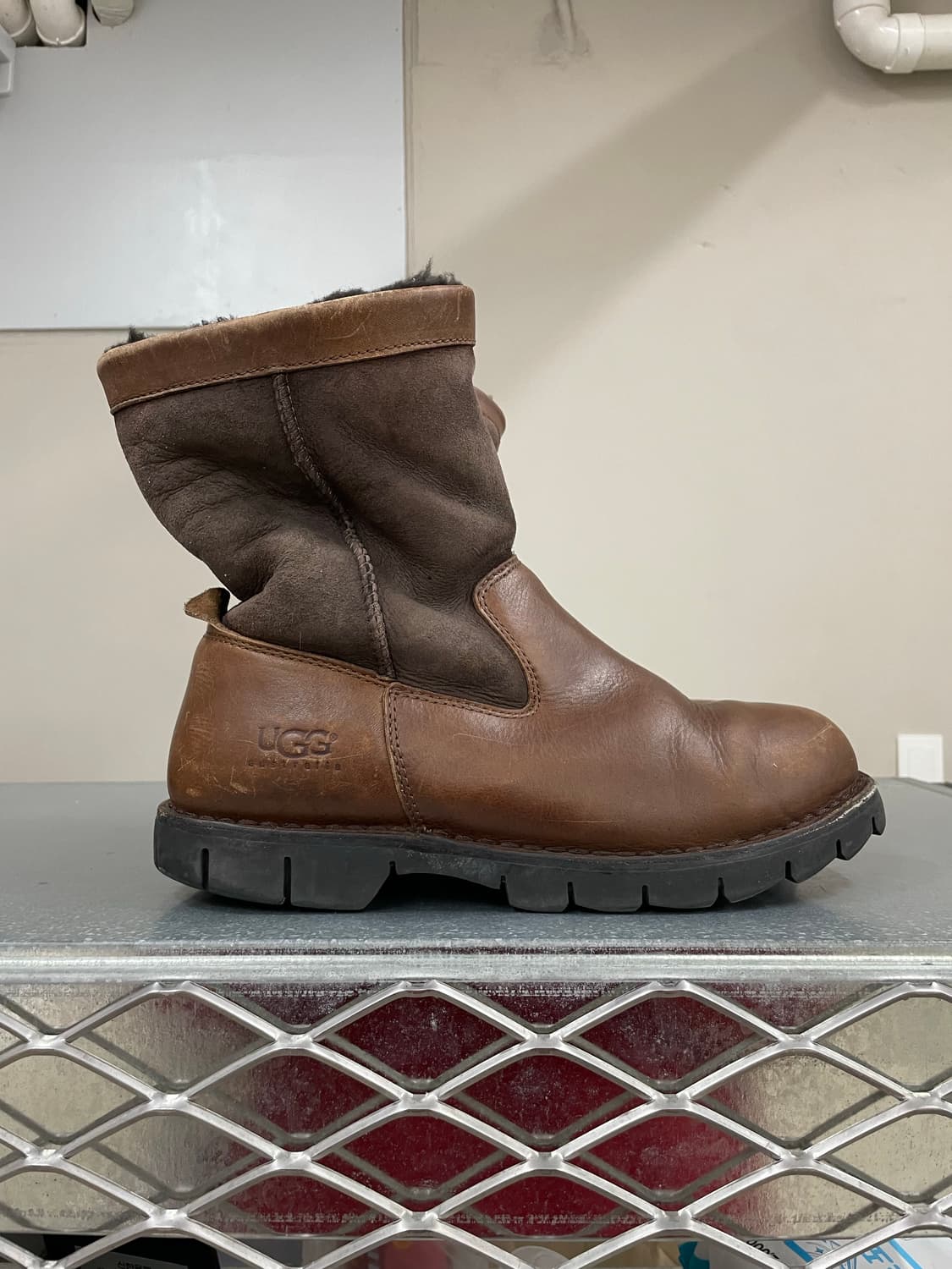 어그 맨즈 브라운 셰어링 부츠 270 상품이미지4