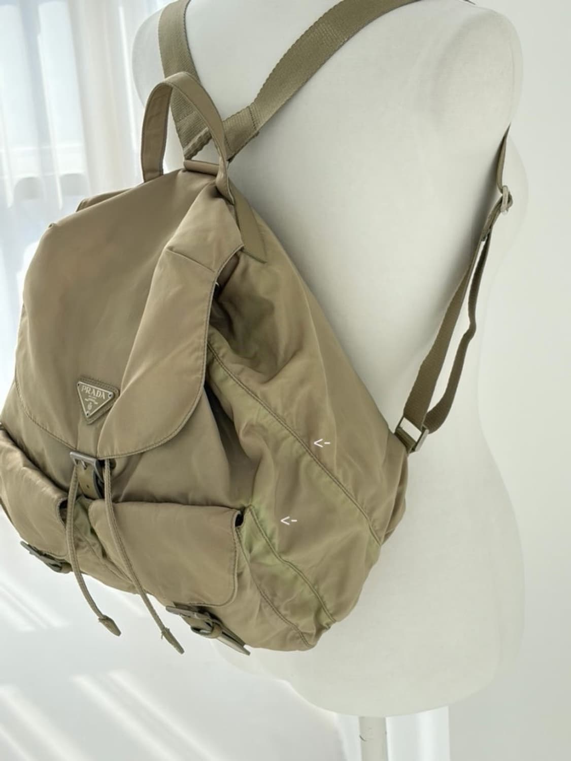 빈티지 프라다 백팩 (m) -샌드베이지 상품이미지4