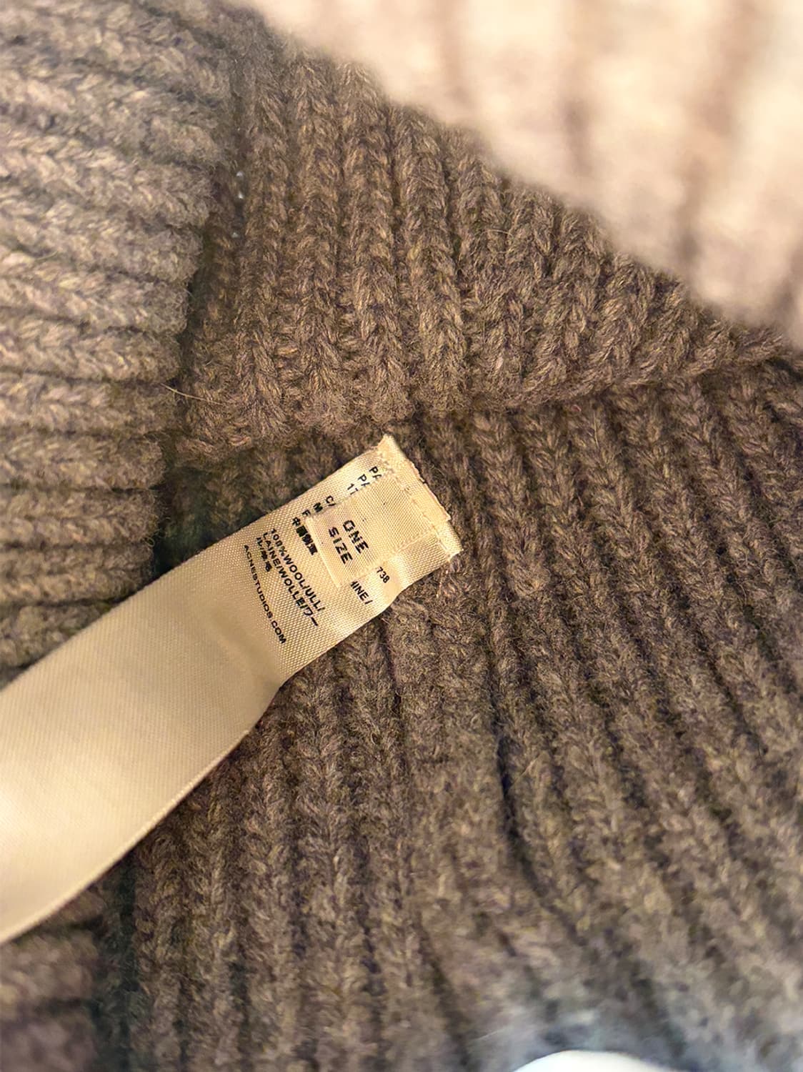 아크네 스튜디오 페이스 로고 비니 그레이 상품이미지3