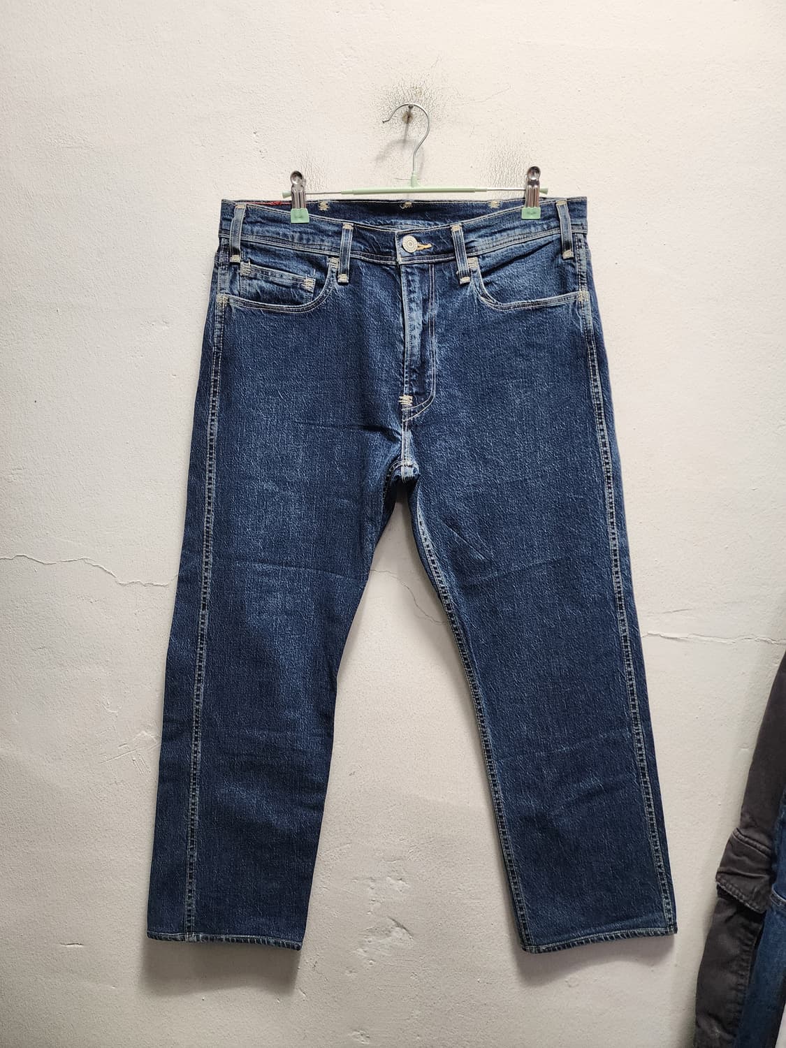 리바이스 502 레드탭 루즈핏 데님팬츠  상품이미지2