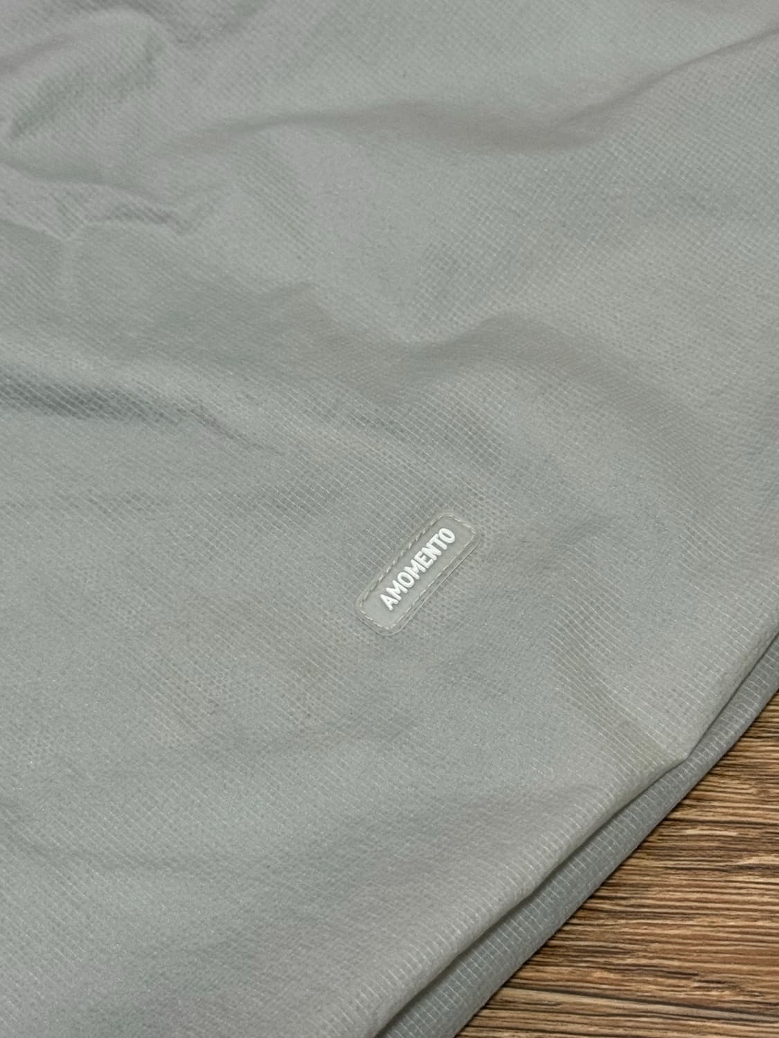 아모멘토 나일론 크로스백 상품이미지3