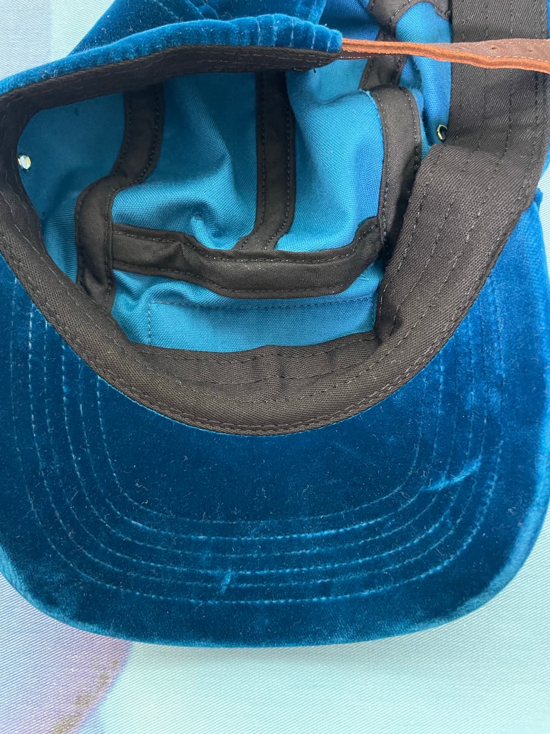 [OS] 슈프림 벨벳 캠프캡 블루 상품이미지6