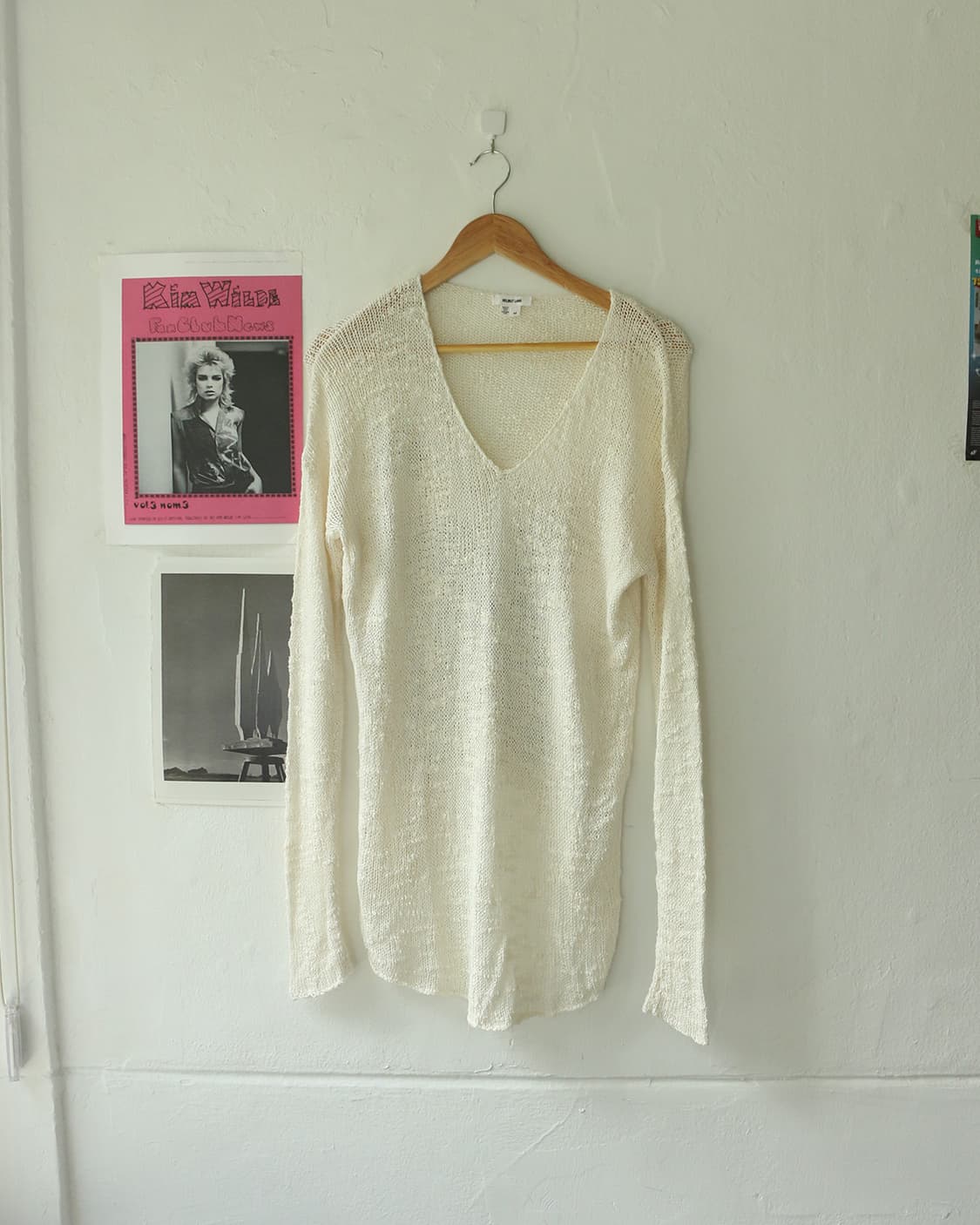 헬무트랭 아이보리 브이넥 롱슬리브 니트 상품이미지1