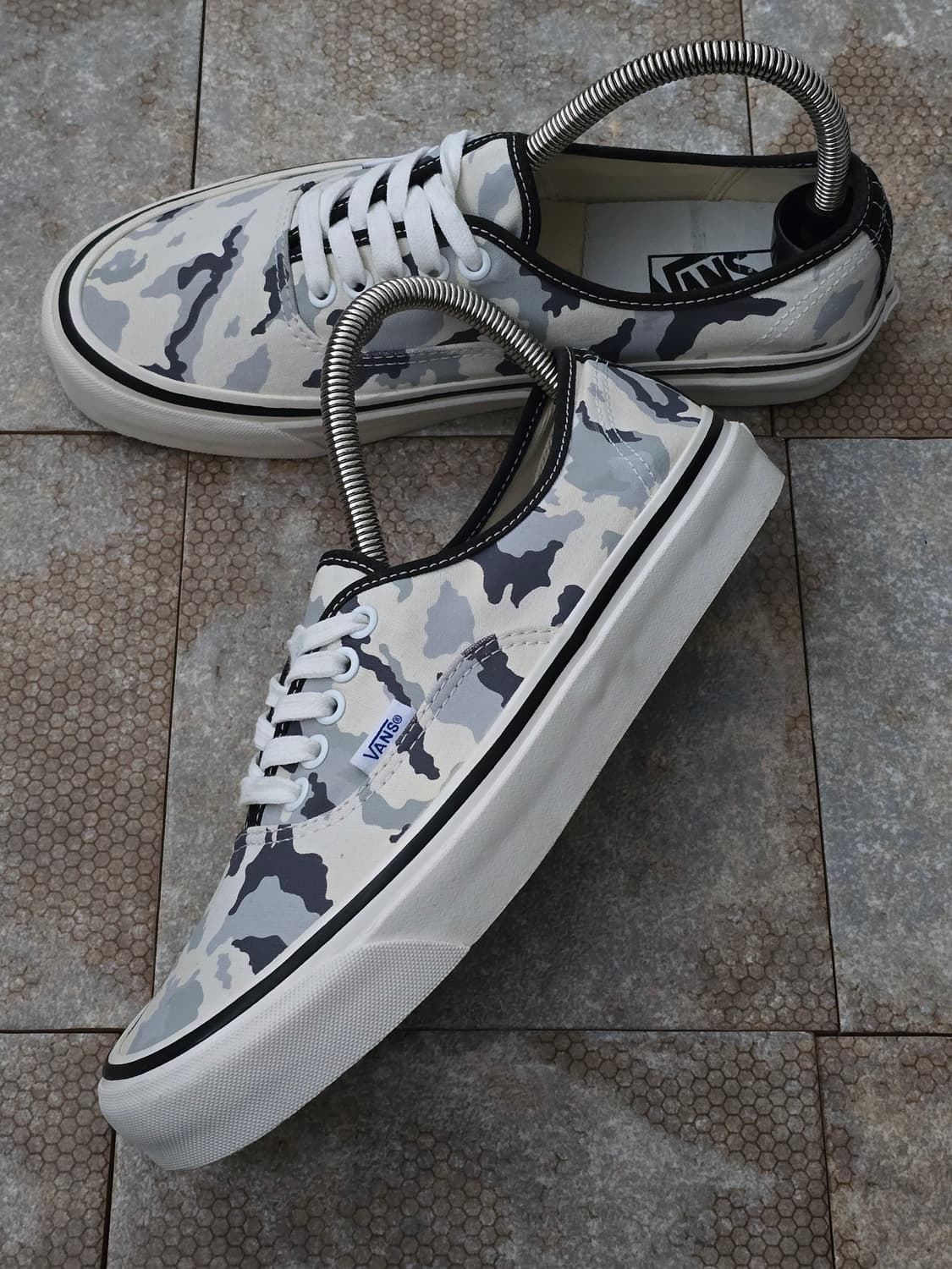 (265)반스 어센틱 44 dx 애너하임 카모 그레이 상품이미지4