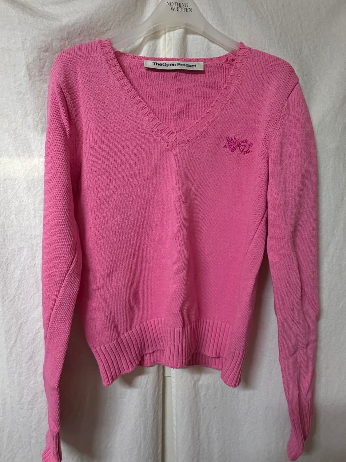 더오픈프로덕트 오픈와이와이 핑크 브이넥니트 상품이미지1