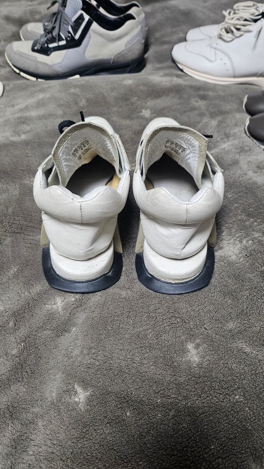 릭오웬스 x 아디다스 러너 235 상품이미지4