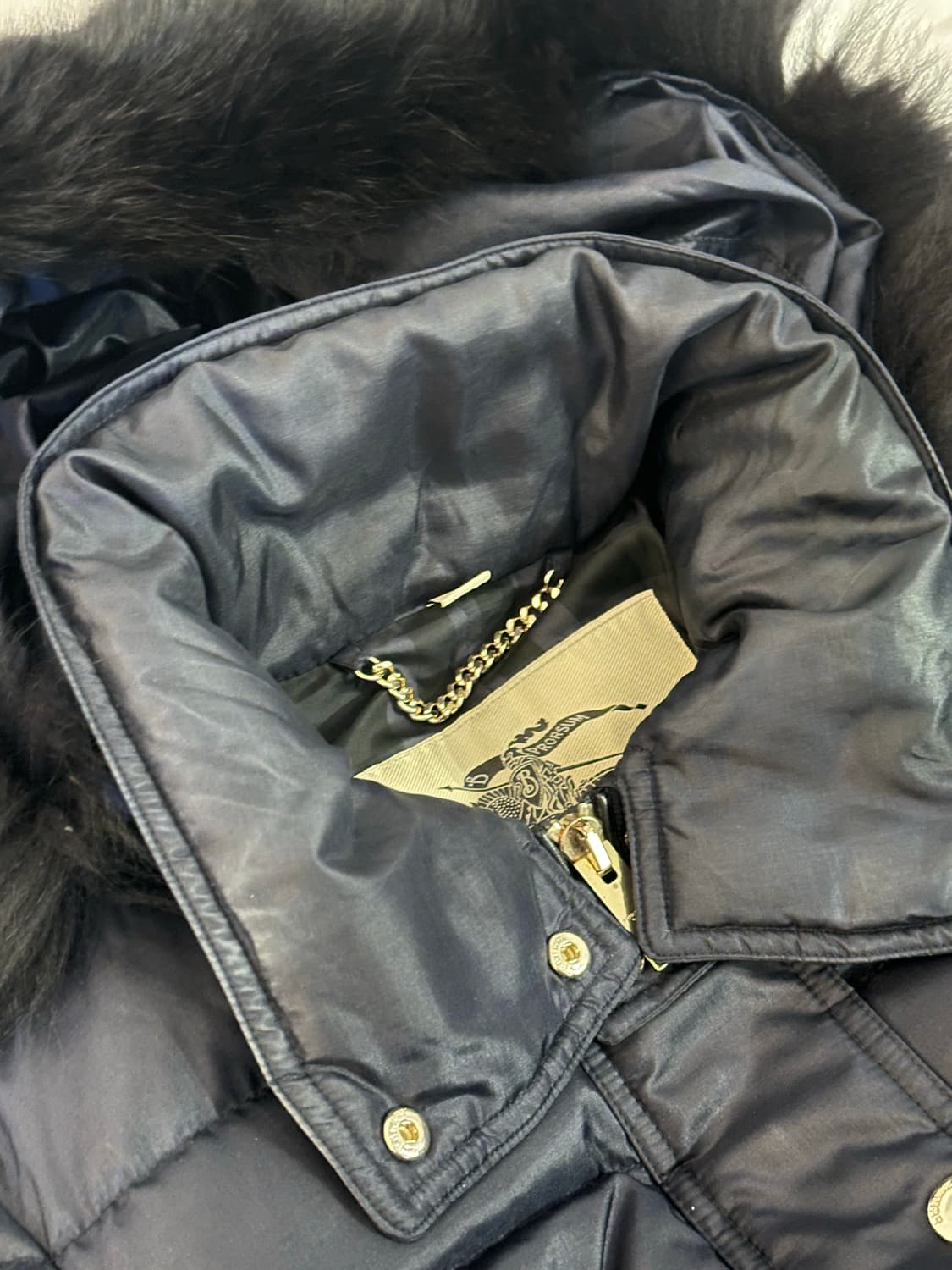 버버리 롱패딩 정품 / 상태양호 / 여성 M(55~66) 상품이미지4