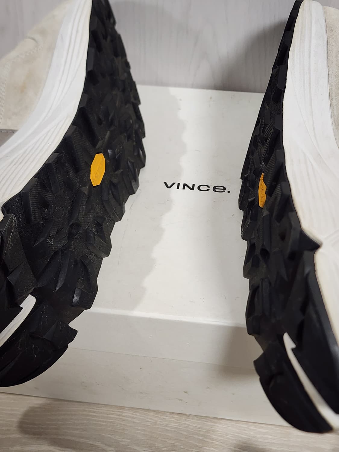 Vince 빈스 EASTSIDE 이스트사이드 화이트 레더 스니커즈 상품이미지8