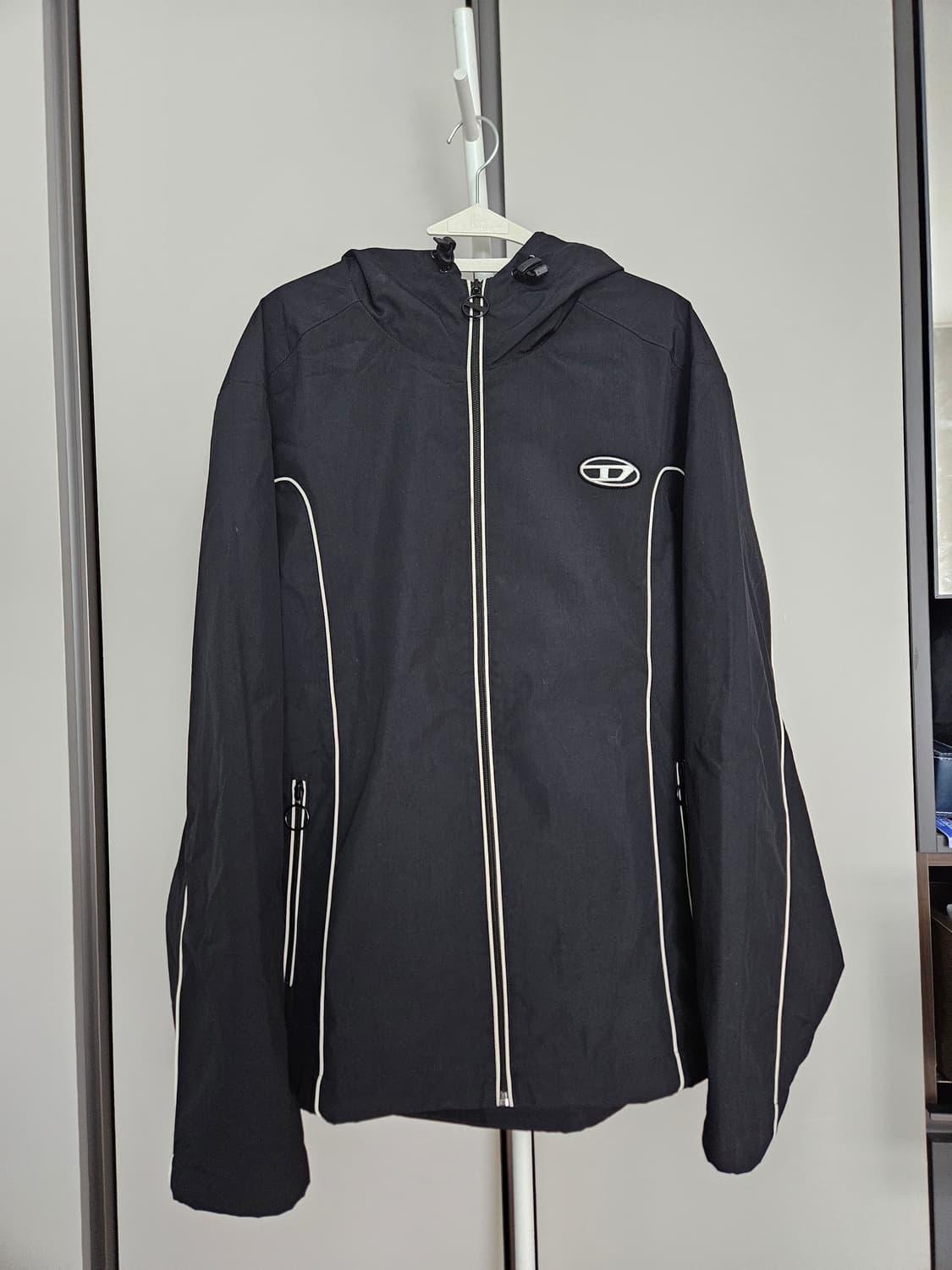 디젤 J-Hives 블랙 바람막이 L 상품이미지2