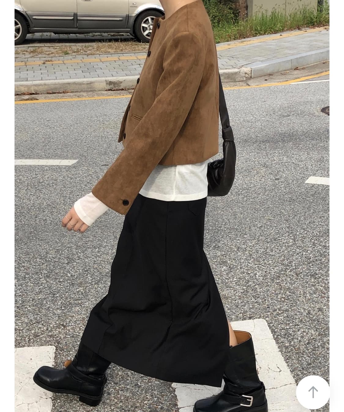 씨유쑨 엠버 스웨이드 자켓 카멜 상품이미지2