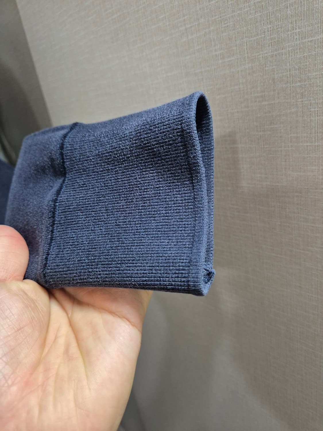 정품 톰브라운 맨투맨 2 네이비 상품이미지6