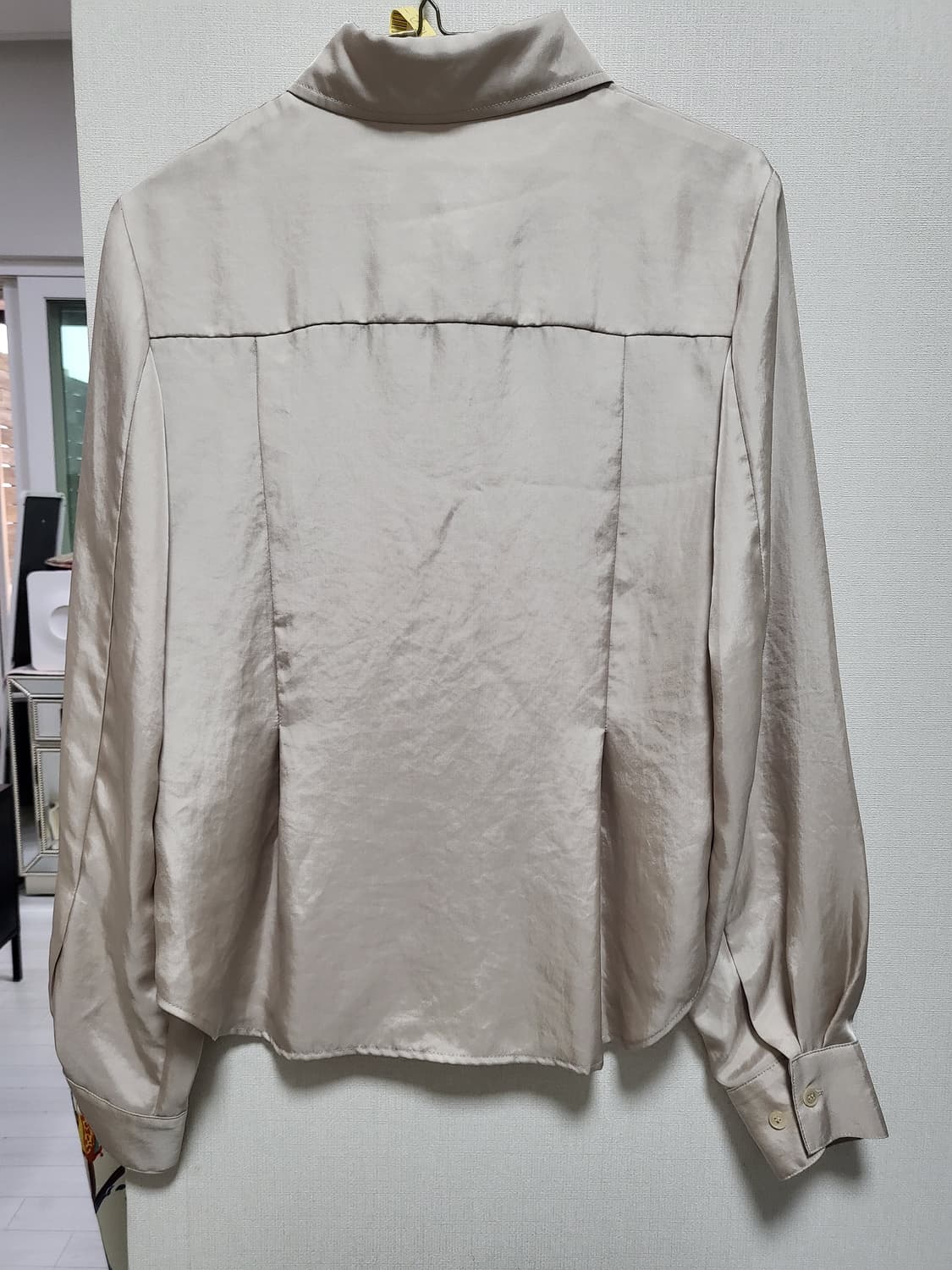 톰그레이하운드 새틴 셔츠 Free 상품이미지4