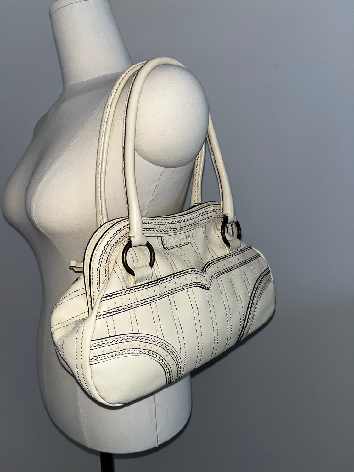 🎉BLACK FRIDAY🎉  Anna sui Shoulder Bag 상품이미지3