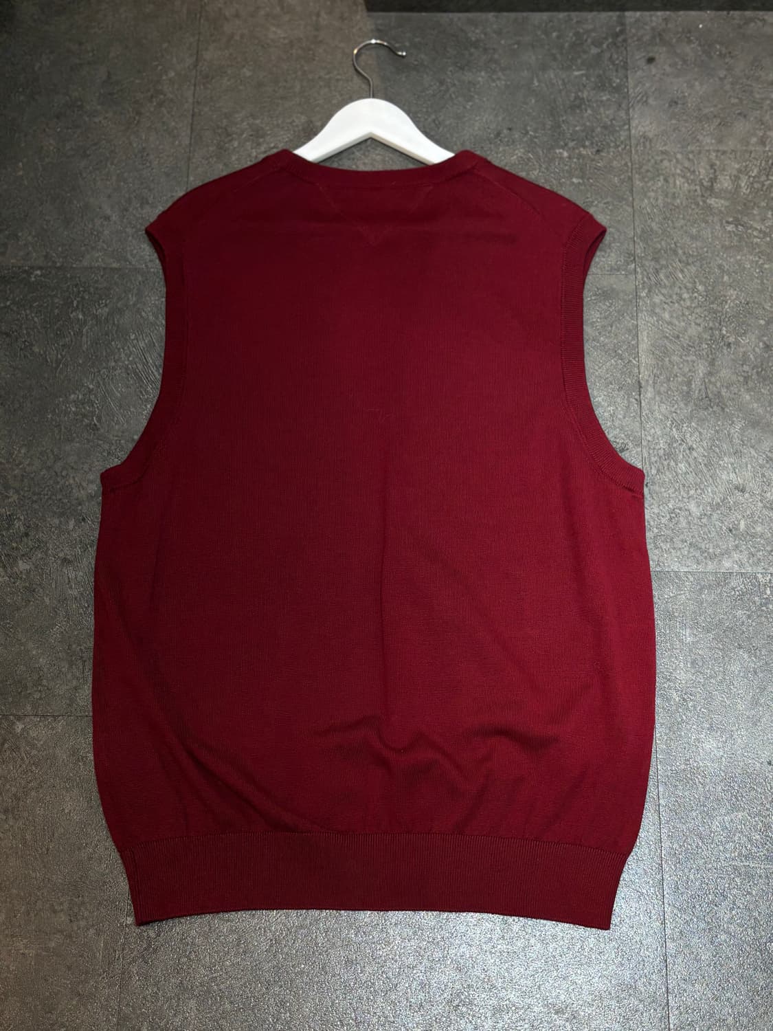 타미힐피거 니트조끼 버건디 XL사이즈 상품이미지3