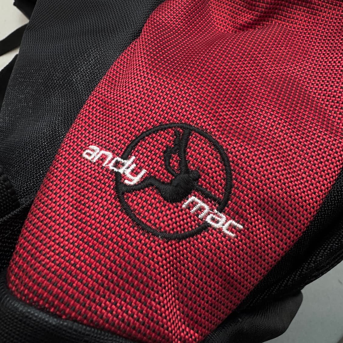 에어워크 고프코어 실버 레드 배색 테크니컬 백팩 상품이미지5