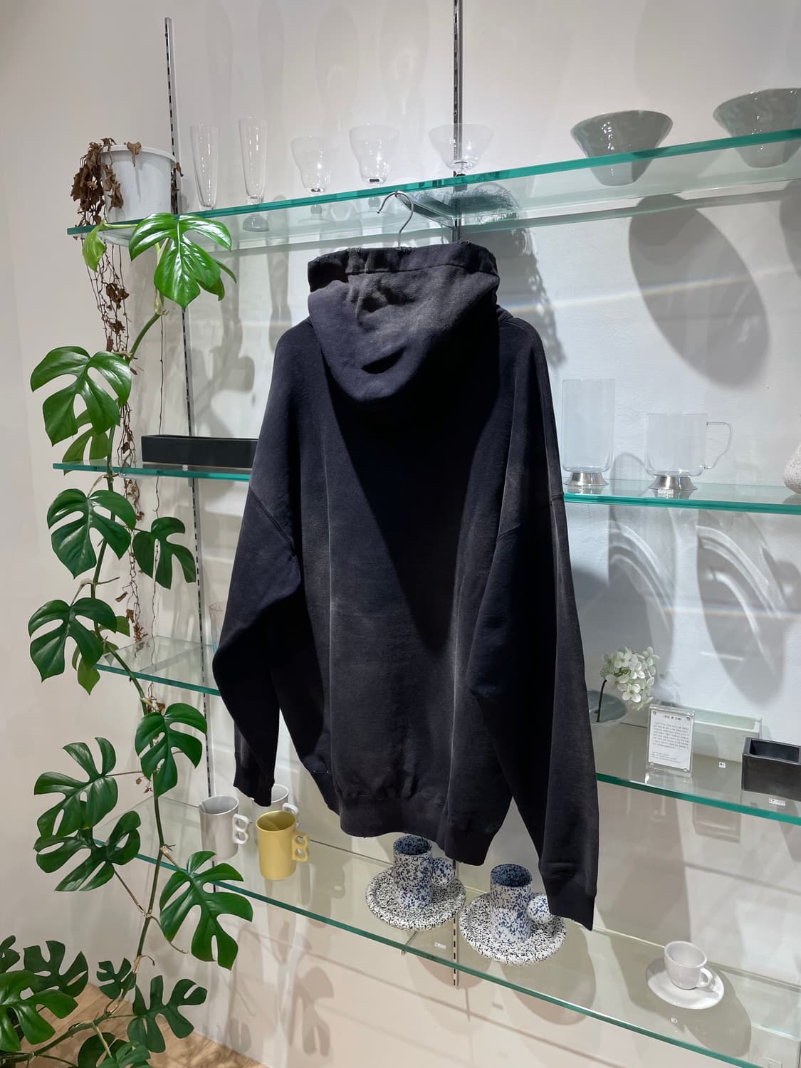 카미야 distressed henry neck hoodie 상품이미지5