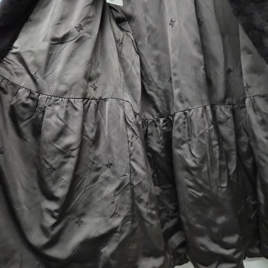 셀린느 밍크 롱 코트 블랙 여성 FREE 상품이미지4