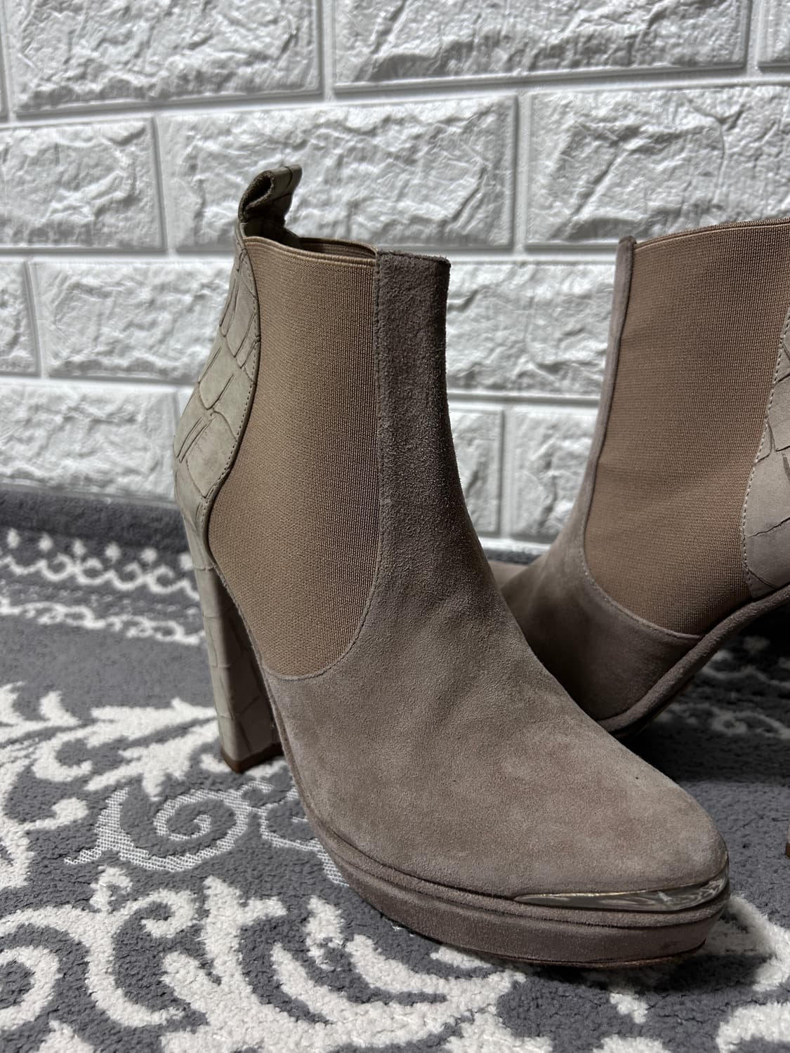 Opening Ceremony 파이톤 스웨이드 플랫폼 펌프스 상품이미지3