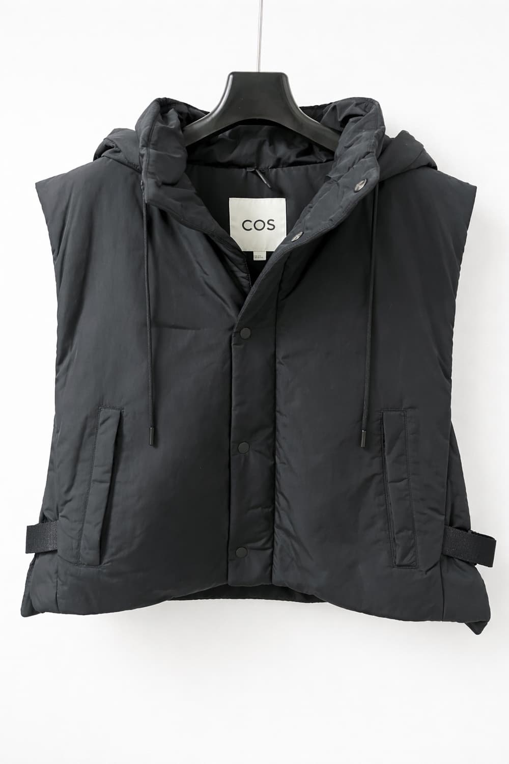 코스 버클 사이드 패딩 후드 조끼 상품이미지3