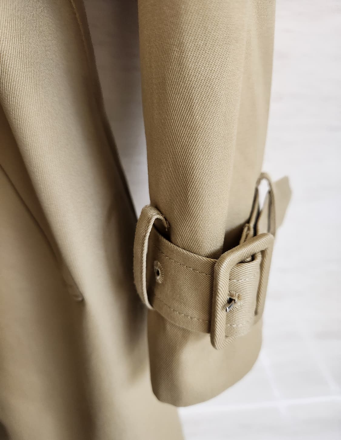 모조에스핀 백플리츠 트렌치코트 66사이즈 상품이미지3