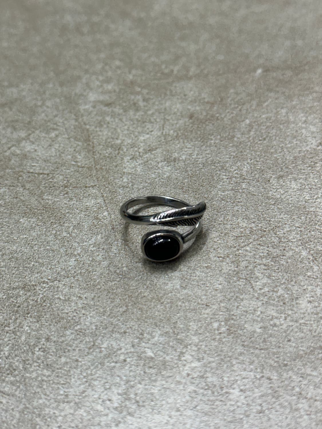 Black feather Ring - 블랙 깃털 반지 상품이미지1