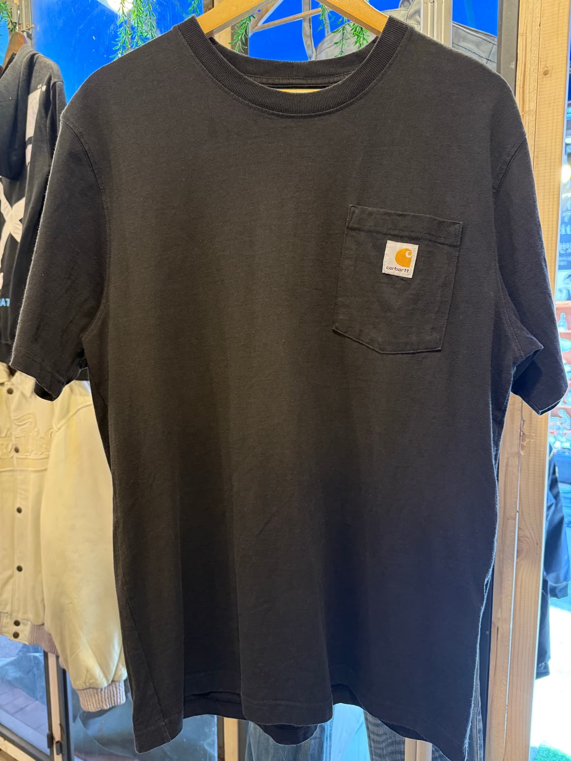 칼하트 블랙 반팔 티셔츠 상품이미지1