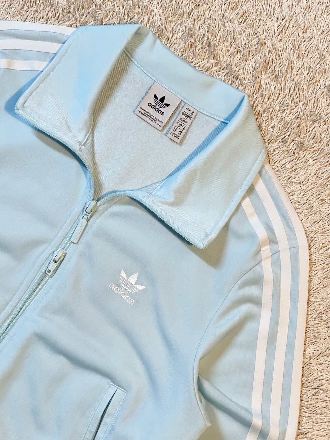 대장급) 아디다스 신형 파이어버드 투웨이 트랙탑 져지 스카이블루 시나모롤 상품이미지2