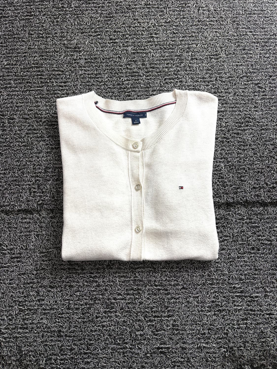 타미힐피거 우먼스 미니멀 가디건 3776 상품이미지1