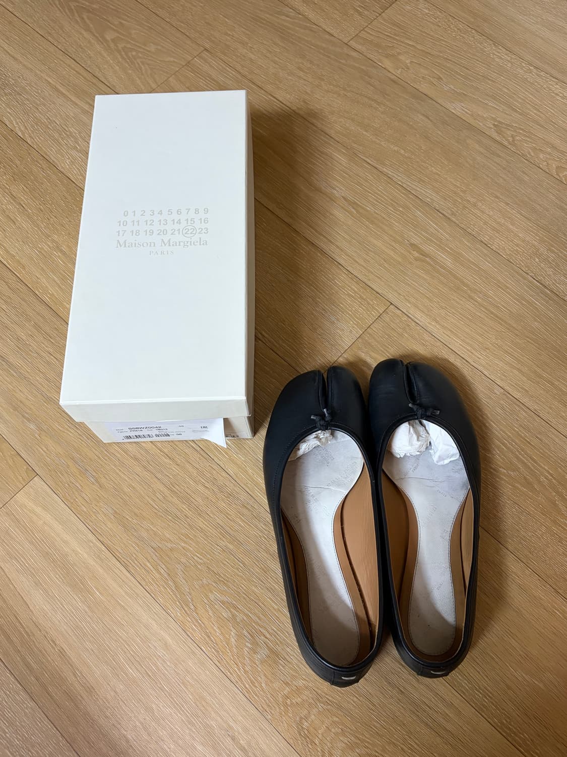 마르지엘라 발레리나 타비 플랫 38 블랙 상품이미지1