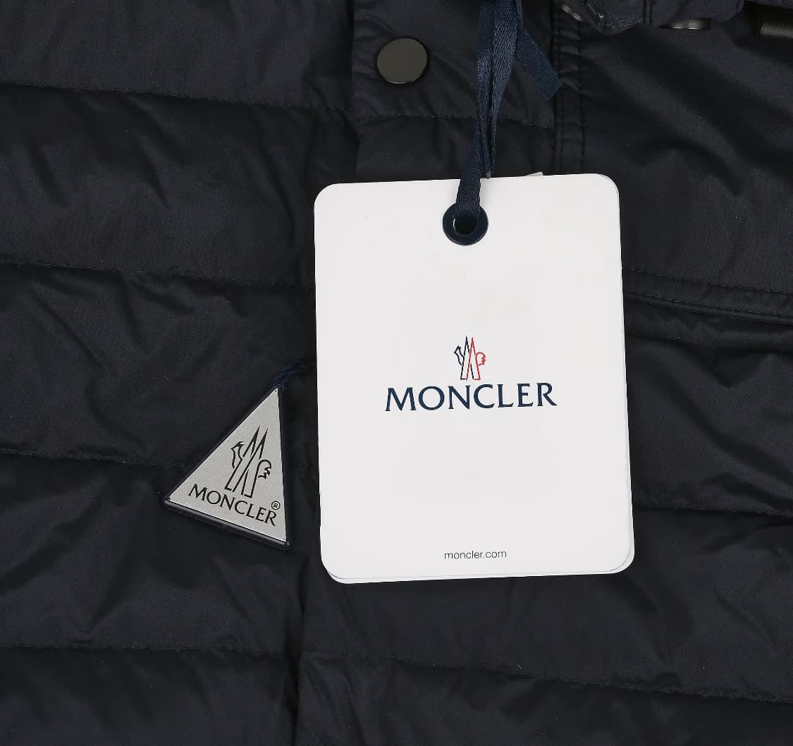 [S급] 몽클레르 리제란 다운 셔츠 자켓 네이비 판매합니다!!! 상품이미지2