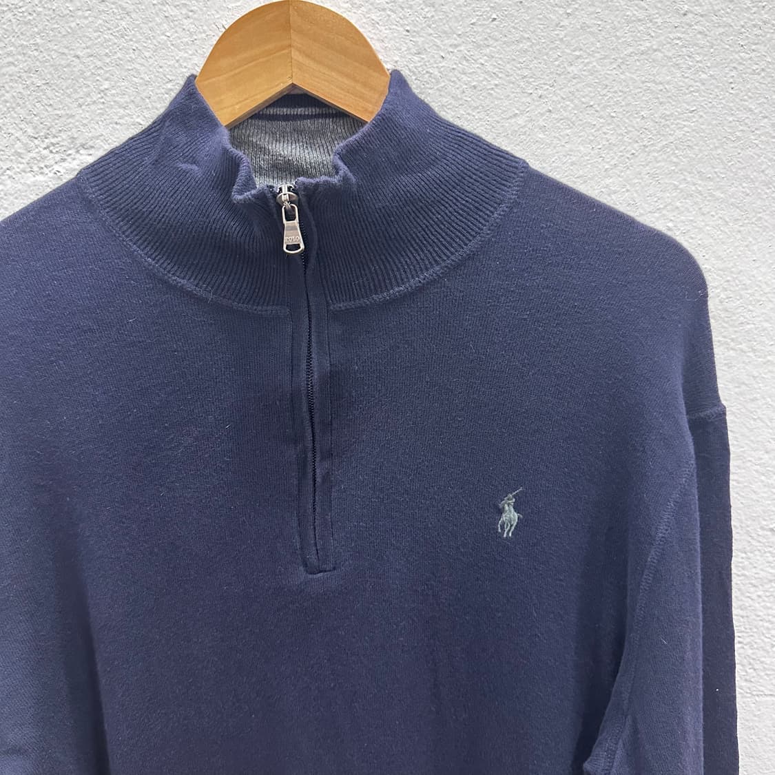폴로 네이비 피마코튼 하프집업 니트M 상품이미지1