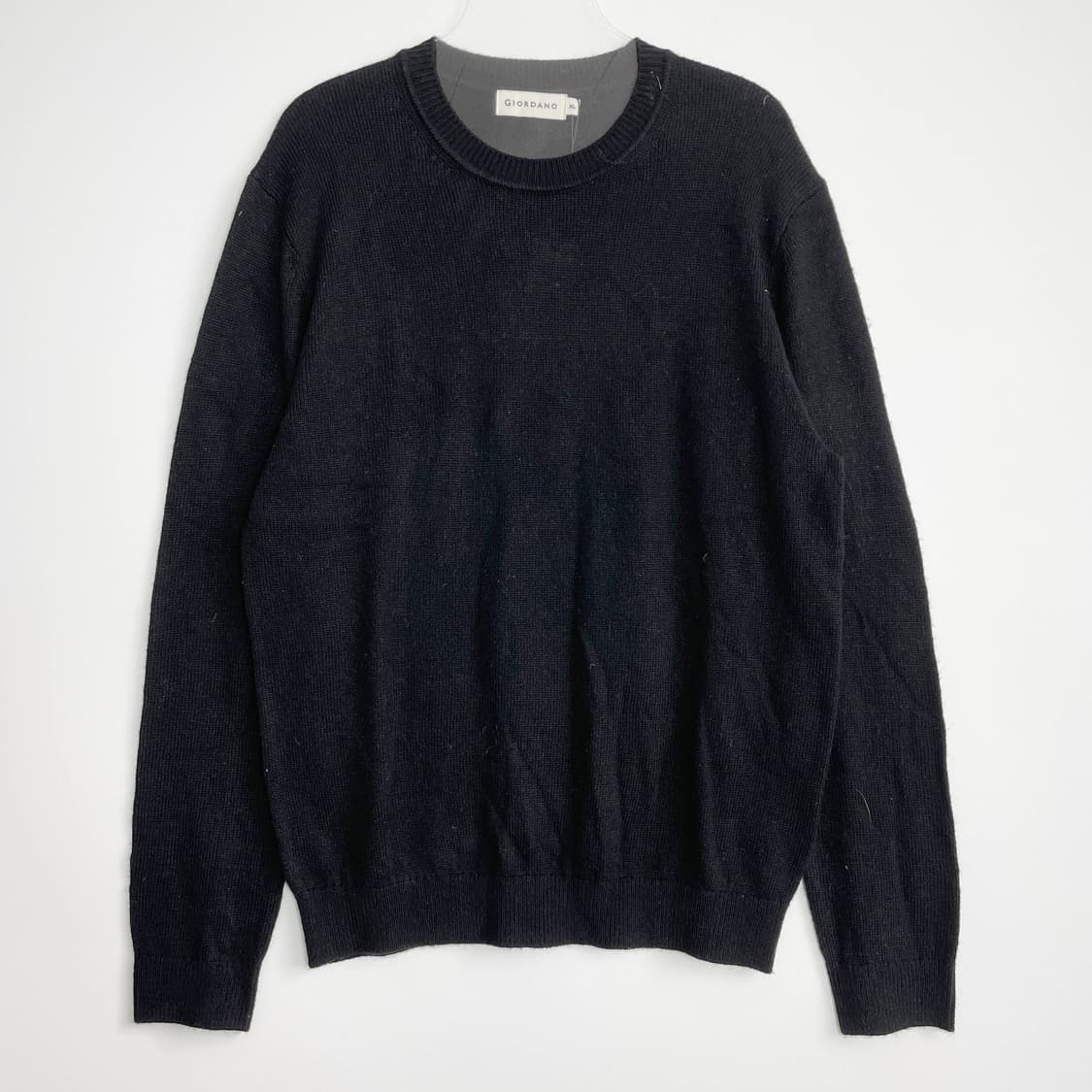 D2 지오다노(GIORDANO) 블랙 라운드넥 니트 스웨터 XL사이즈 상품이미지1