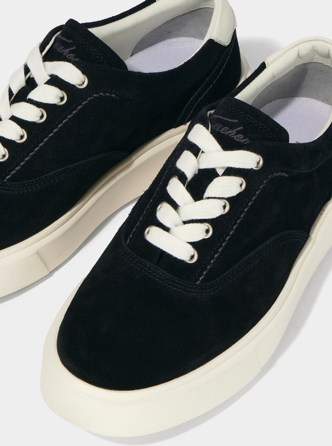 [정품] 타임옴므 25ss 스웨이드 자수 스니커즈 270 size 상품이미지7