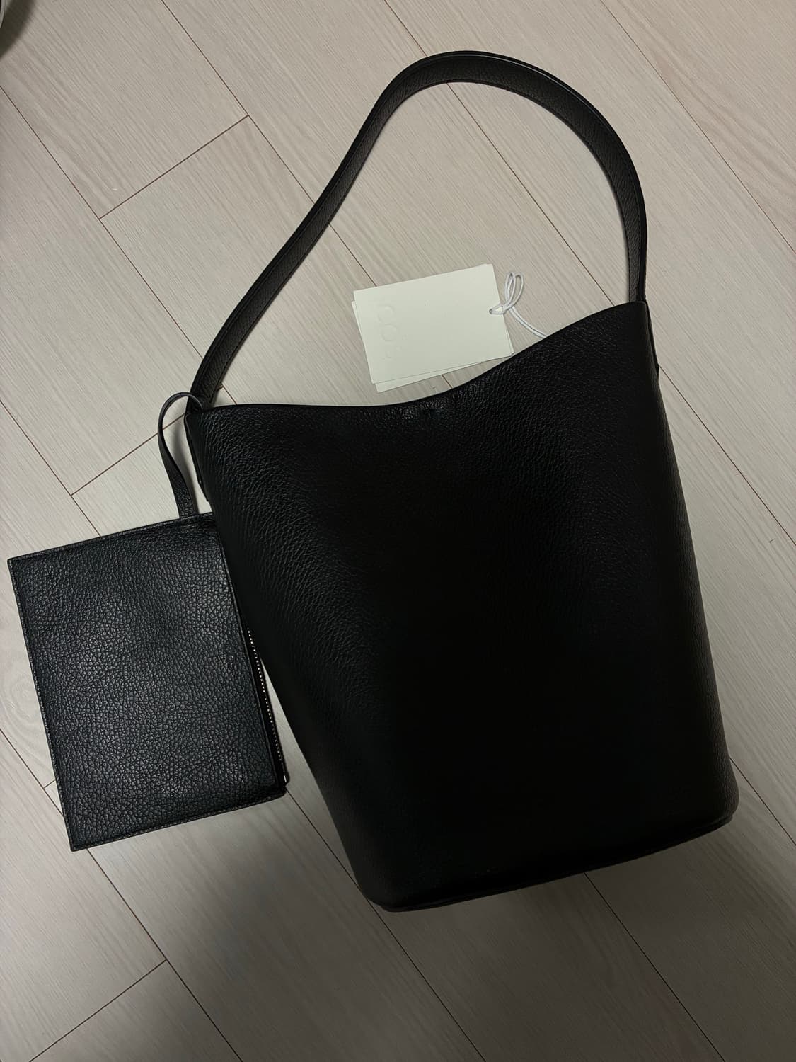 코스 패러다임 미니 카바스백 상품이미지4