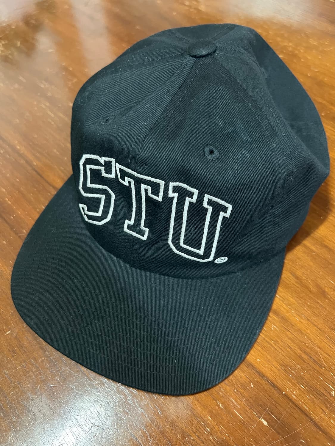 스투시 스투 아치 스트랩백 캡 쉐도우 블랙 상품이미지2