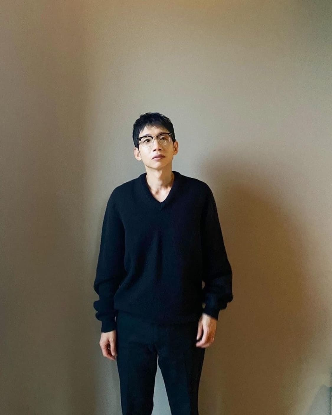 M)르메르 심리스 브이넥 니트 블랙 상품이미지2