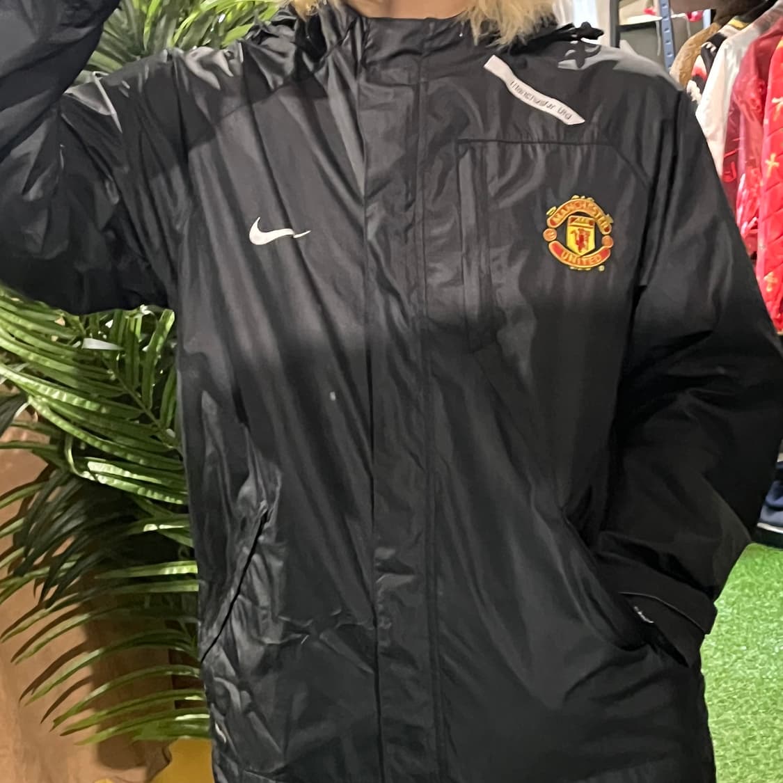나이키 맨유 바람막이   상품이미지1