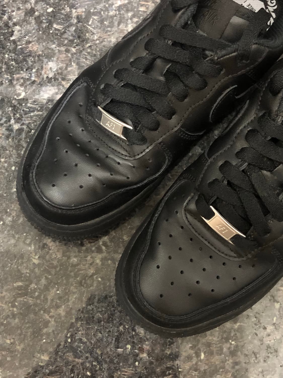 [230] 나이키 에어포스 올블랙 상품이미지2