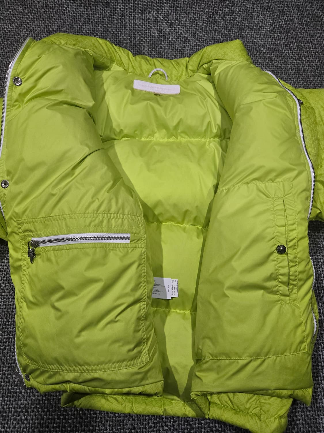 크롬하츠 v2리미티드 에디션 한정판 푸퍼패딩 상품이미지6