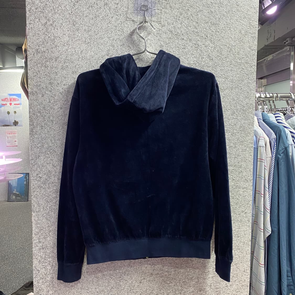 쥬시 꾸뛰르 네이비 벨벳 후드집업 B4230 상품이미지5