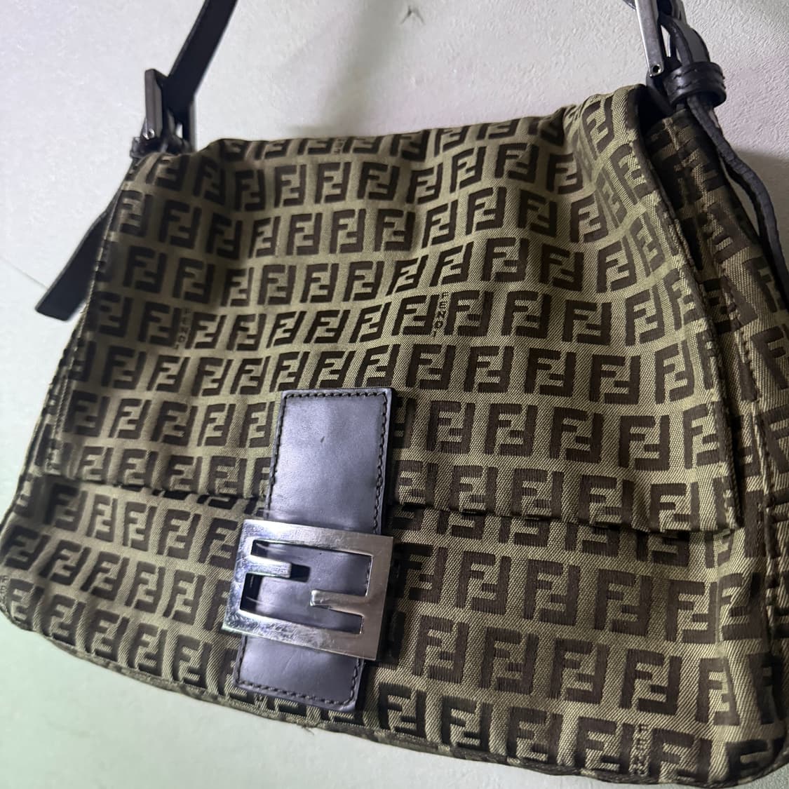 펜디 FF 주카패턴 맘마백 숄더&토트백 상품이미지3