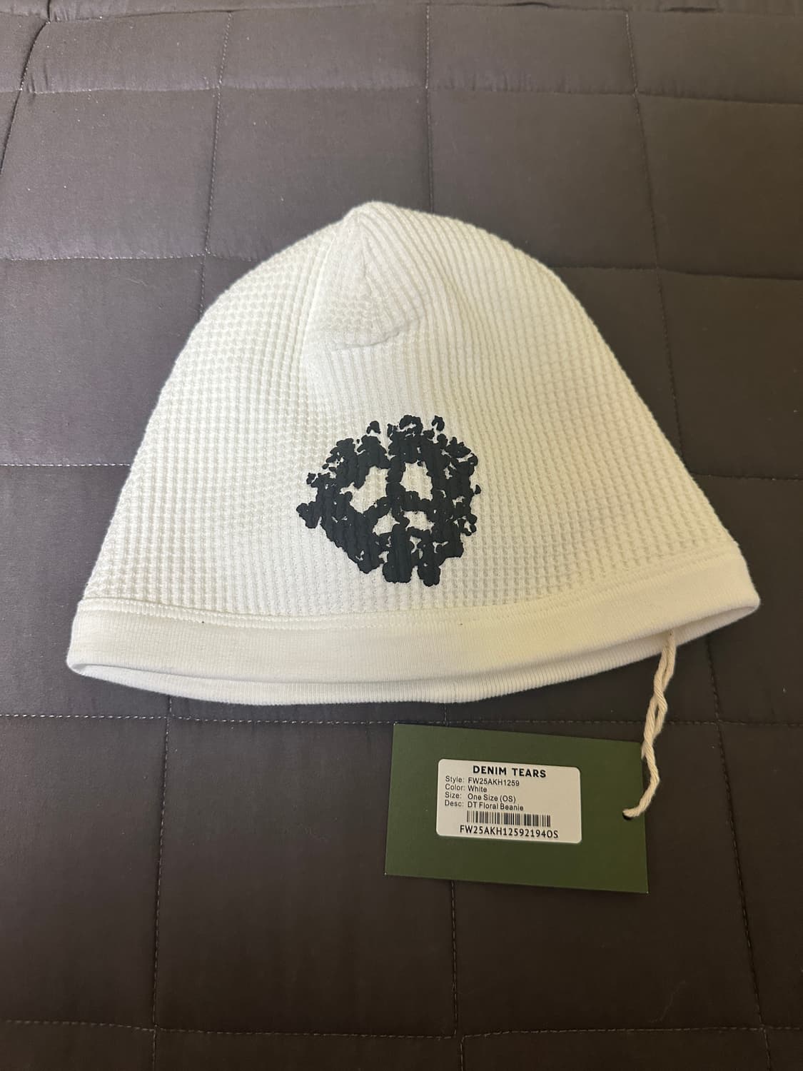 Peace Wreath Waffle Beanie White 상품이미지1
