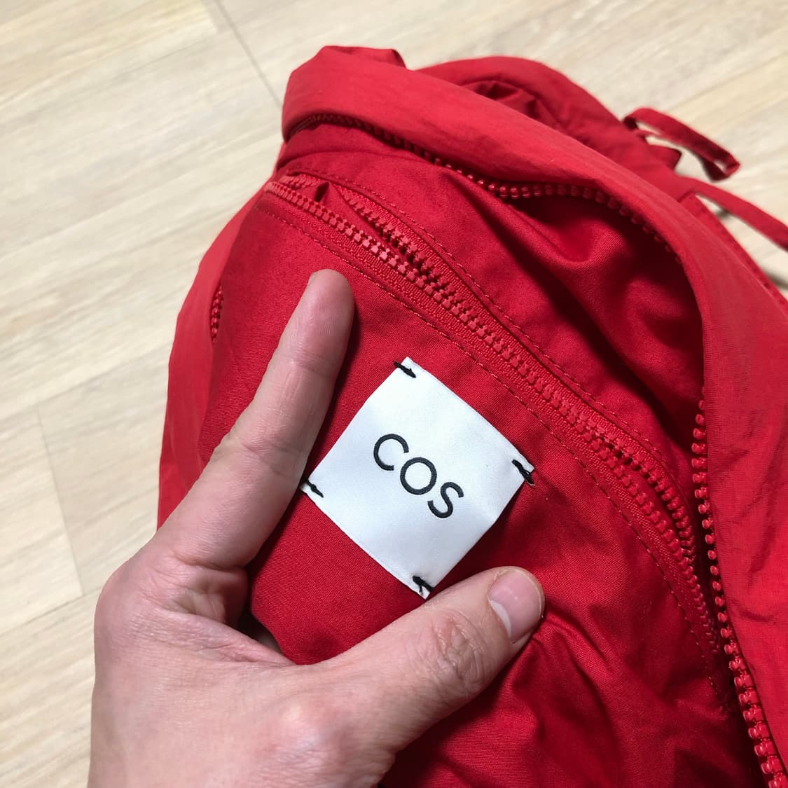 (OS) 코스 COS 캐노피 미니 바디 크로스백 레드 상품이미지5