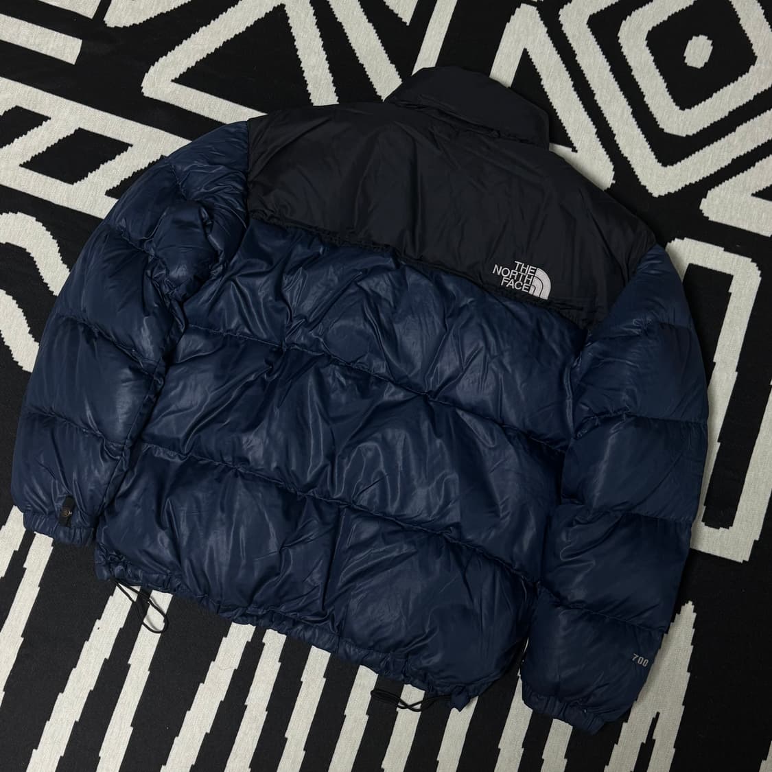 노스페이스 눕시 패딩 네이비 L 상품이미지3