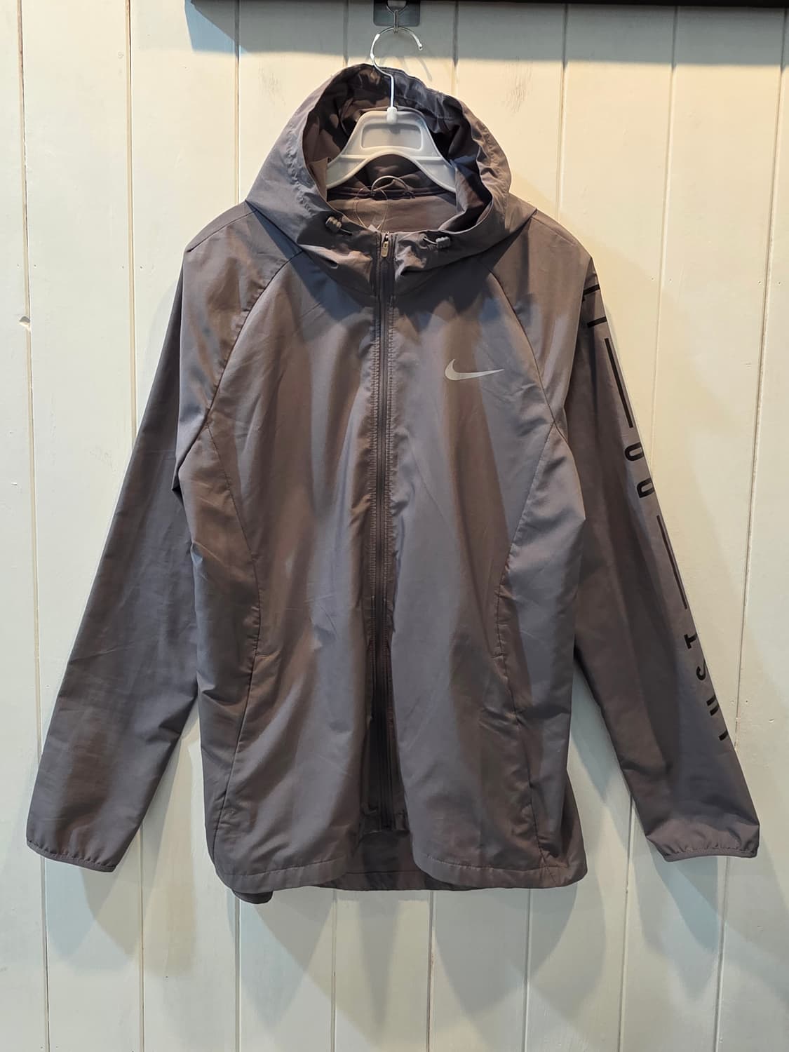 NIKE 나이키 바람막이 상품이미지1