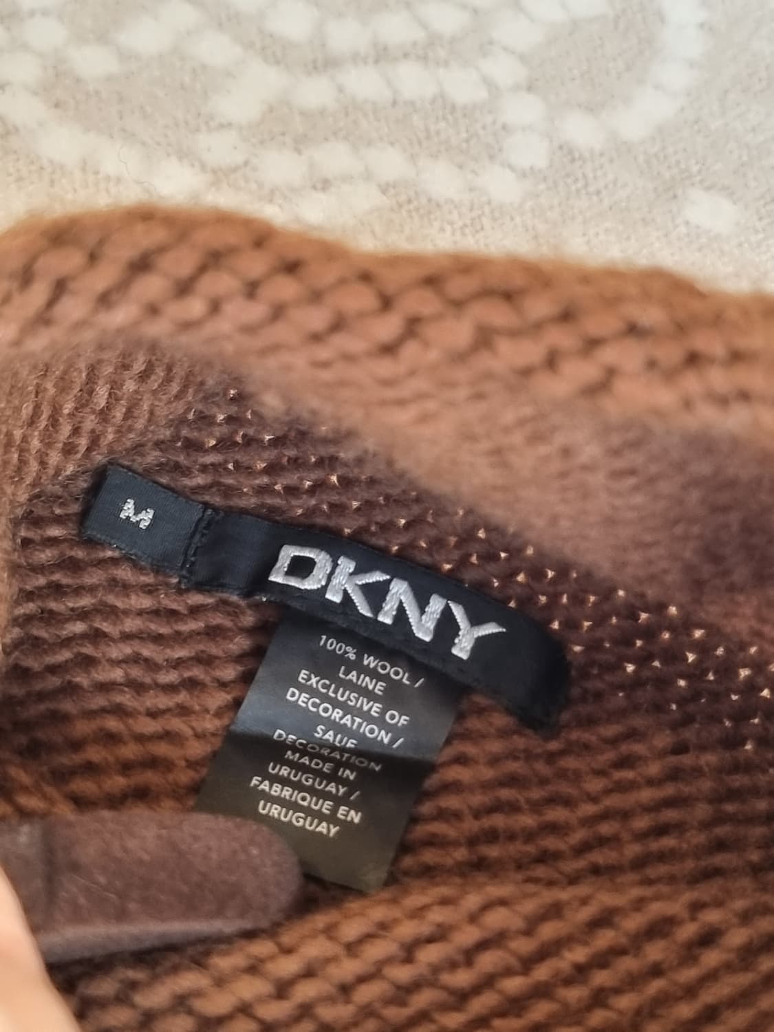 DKNY 여성 브라운 퍼 장식 니트 (M)  상품이미지3