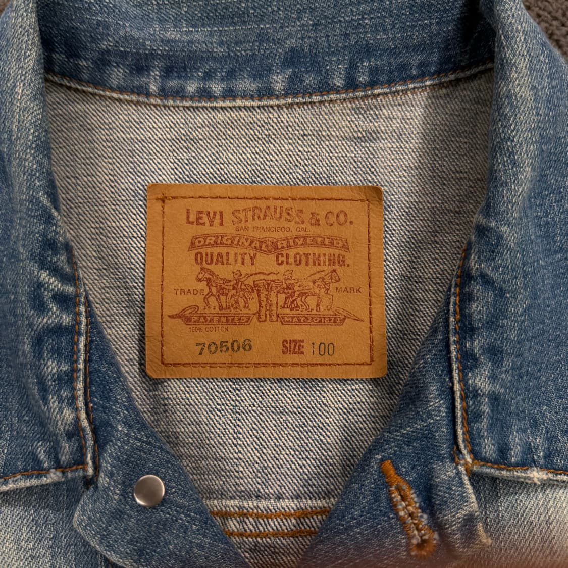 [ 정품/100 ] 리바이스 빈티지 70506 패치 데님 트러커 청자켓 상품이미지5