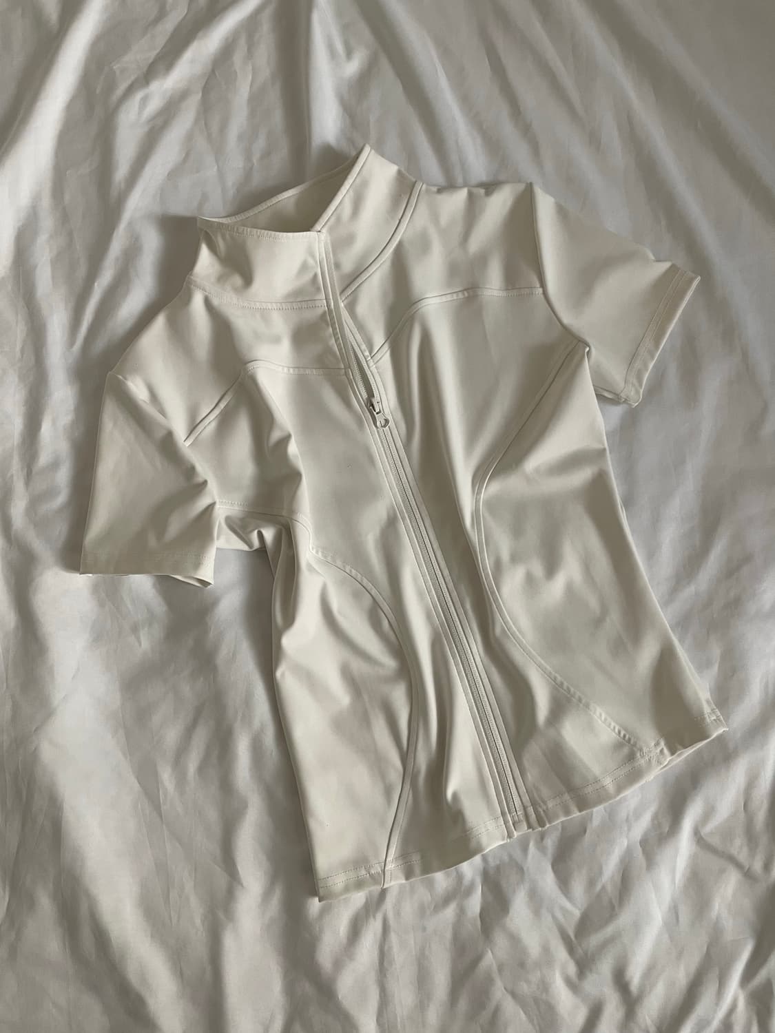 빈티지 딱붙 반팔 집업 화이트 상품이미지1