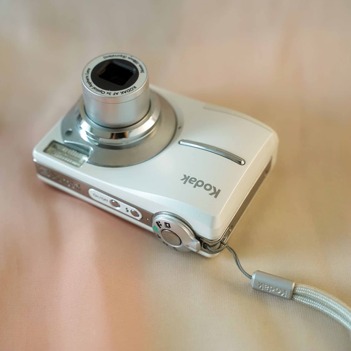 이지쉐어 C613 펄 화이트 Kodak Easyshare C613  ​ 상품이미지2